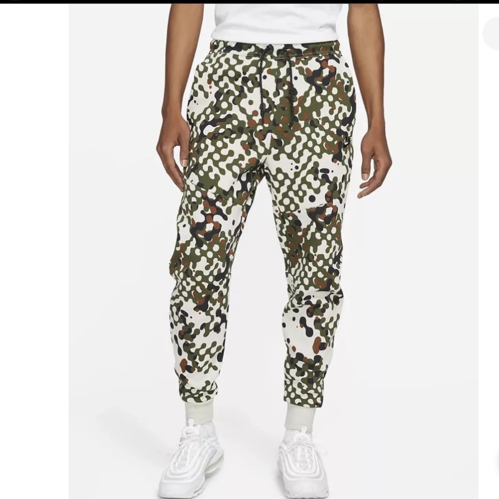 Nike sportswear tech digi Camouflage fleece Jogger Pants men’s Small EUC - Picture 11 of 13
